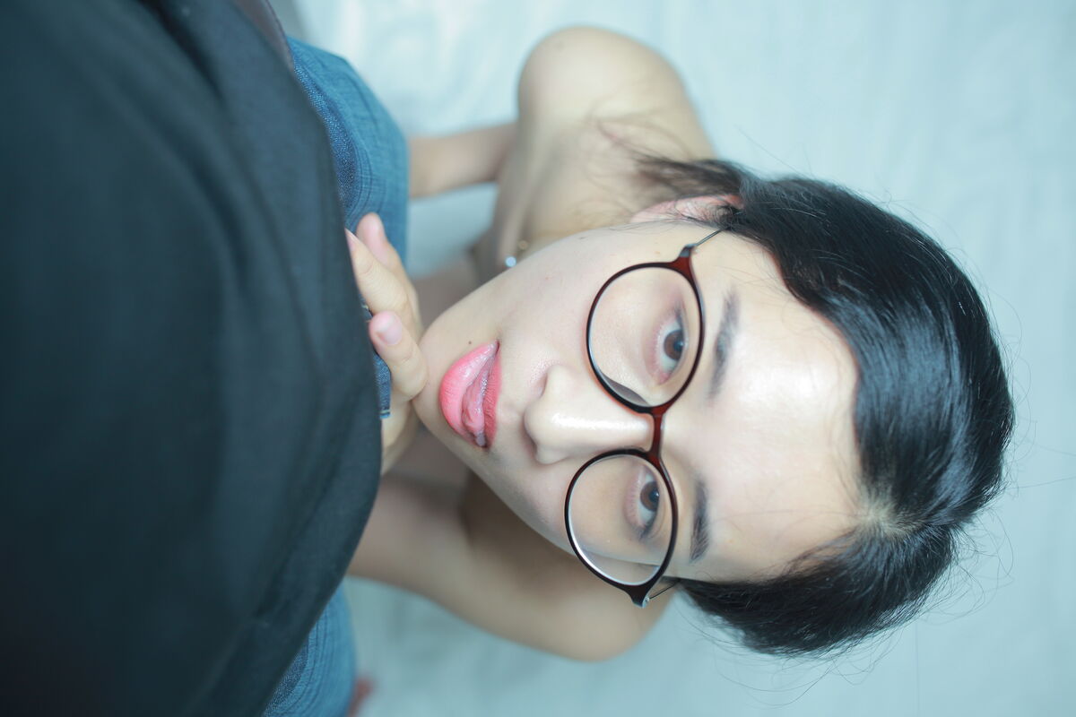 亚洲综合一区国产精品,麻豆国产一区二区,国产免费久久观看黄?v片,久久精品国产亚洲?v成人软件,?v无码一区二区三区四区