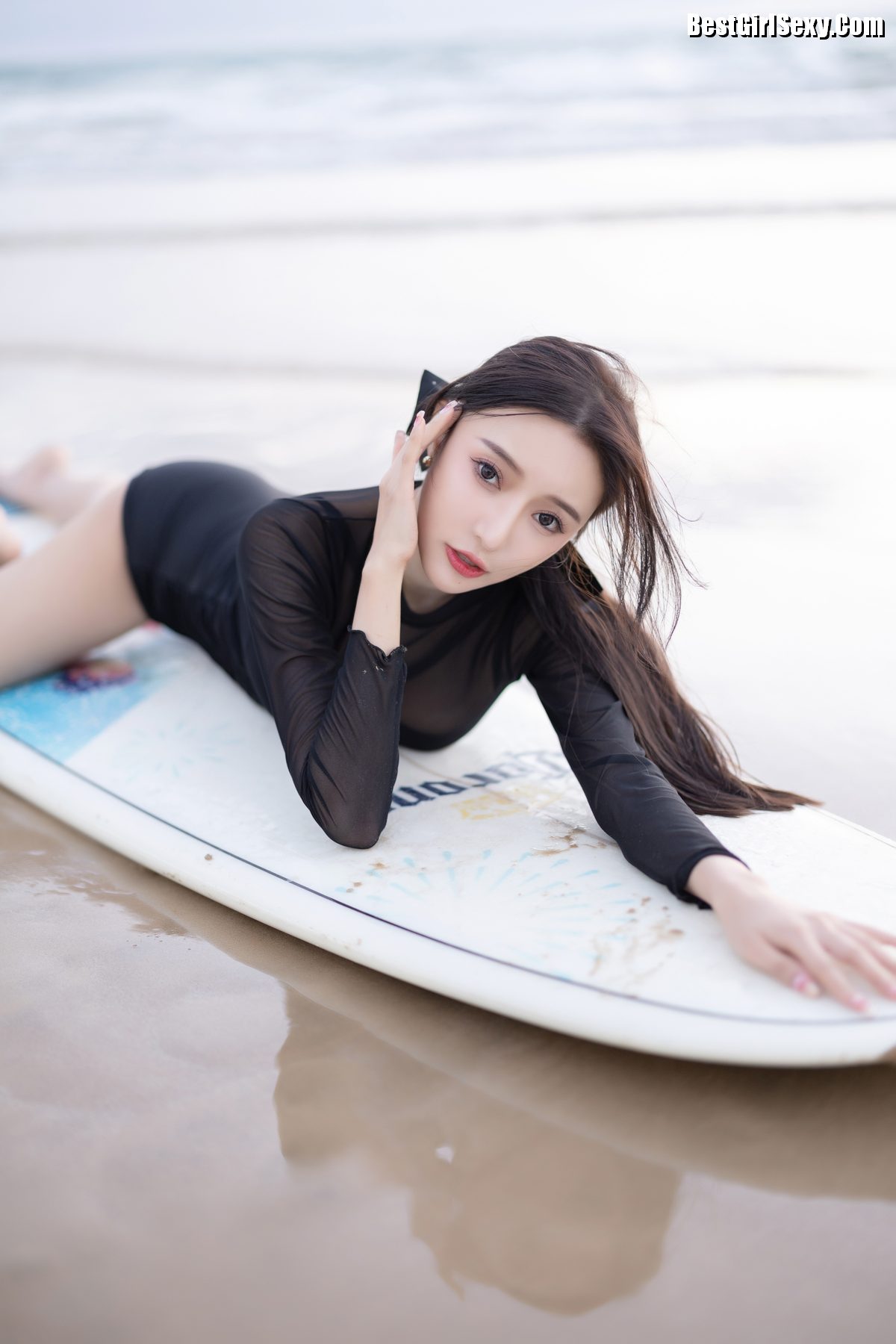 濃厚な接吻と肉体の交わり 江波りゅう